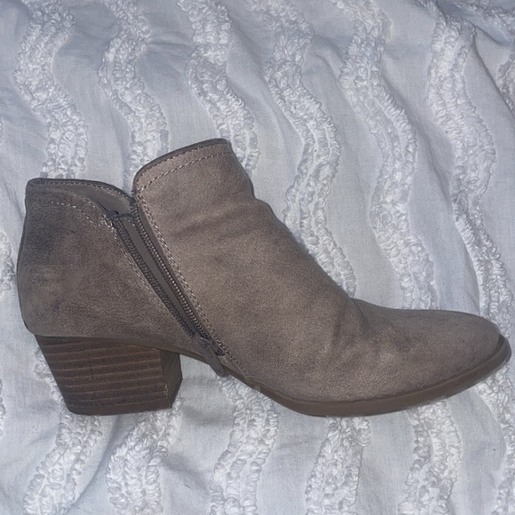 Ankle Booties Size 8 - Picture 2 of 5